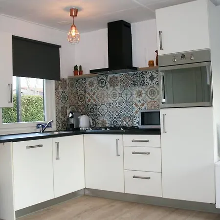 Knus Familiehuisje Nabij Bergen En Schoorl Warmenhuizen Exterior foto